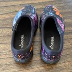 Sloggers  Vibrant Floral Garden Clogs size 7 Photo 3