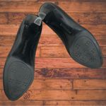 Naturalizer N5 Comfortable Size 7.5 Black Leather Heels with Brogue Detailing Photo 4