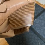 Nine West Gadele Nude Side Buckle Leather Wedge Open Toe Sandals Heels Size 6 Photo 2