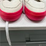 Off-White Sneakers Photo 6