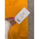 Athleta NWT  Ultimate Stash II Capri Legging Radiant Sunshine Xs ‎ Retail $99 Photo 1