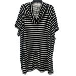 LIVI Woman's short sleeve striped pullover sweater w/ hoodie size 26/28 Pockets Photo 1