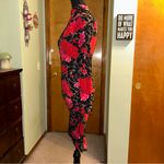 Venus  floral mock halter neck long sleeve bodycon ruched midi dress M keyhole Photo 3