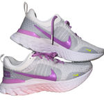 Nike  Wmns React Infinity Run Flyknit 3 'Grey Rush Fuchsia' Photo 0