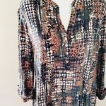 Houndstooth New directions abstract  top size xlp Photo 0