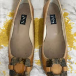 FRENCH SOLE New York Tan Patent Leather Flats Size 6 Photo 0