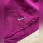 Nike  Dri Fit Women’s‎ Sz M Berry Tempo Running Shorts Photo 3