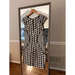 EXPRESS Houndstooth Black and White Sheath Dress Size 6 Photo 3