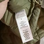 Athleta Whisper Featherless Puffer Jacket Photo 4
