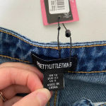 Pretty Little Thing NWT | women’s vintage wash mom jeans — size 12 Photo 6