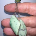 Vintage Glass and Stone Y Necklace Photo 7
