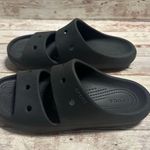 Crocs  Classic Sandals 2.0 Slip On Women's Size 6 Black Photo 3