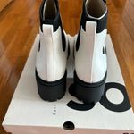 SO White & Black Chelsea Lug Boots - NIB Photo 5