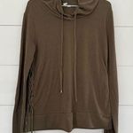 Cable & Gauge Women’s Small Olive Green Lightweight Pullover Hoodie Photo 0