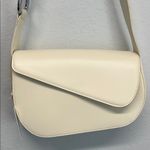 Rachel Zoe Cream Shoulder Bag ✨ Photo 3
