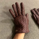 Coach  Burgundy Leather Gloves Photo 3