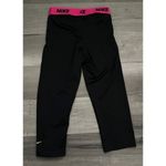 Nike Cropped Capri Black & Pink Workout Pants Photo 2