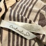 Brown and Tan V Photo 5