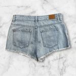 BDG  Women’s Dree Pieced Camo High-Rise Cheeky Jean Short Size 29 Photo 1