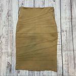 2B Clothing  Camel Pencil Skirt. Size Large.  EUC Photo 0