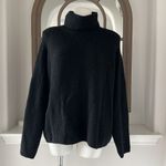 Velvet by Graham & Spencer Judith Turtleneck Sweater in Black, Size M EXCELLENT! Black Size M Photo 3