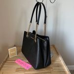 Michael Kors Set Photo 15