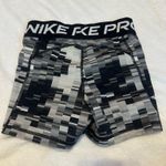 Nike  Pro Dri-Fit Photo 1