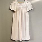 VTG Shadowline Nylon Nightgown‎ SM Pink Flutter Sleeves Embroidered Roses Girly Photo 1