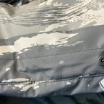  GENIUS
4 Moncler HYKE Vanil Printed GORE-TEX INFINIUM™ Down Gilet Size 2 Photo 4