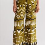 T Tahari  Drawstring Waist Olive Patterned Wide-Leg Pants Photo 1