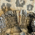 Wishlist  Denium Stretch Tie Shorts Light Wash Boutique Trendy Photo 4