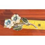 Vtg Floral Brooch Pin Gold Tone Rhinestones Enamel Flowers Leaves Estate 2.75" Green Photo 4