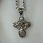 Crystal cross necklace on fashion pearl chain Silver Photo 3