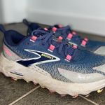 Brooks Women's Cascadia 18 Photo 14