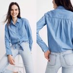 Madewell Denim Tie-Front Shirt in Hillford Wash. Size Small Photo 1