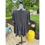 Torrid  Women's V-Neck Peplum Pullover Top Black Sz 2 Polyester New Cap Sleeve GA Photo 1