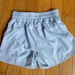 Lululemon Hotty Hot High-Rise Lined short 2.5” in serene blue Photo 7