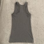 Under Armour LN Fitted Heat Gear Gray Women's Size S UA Workout Tank Top Photo 3