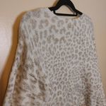 Peyton Primrose Size Small S Light Cheetah Print Neutral Fuzzy Sweater Long White Photo 6