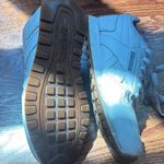 Reebok Sneakers Photo 1