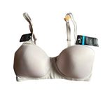 Bali NWT- 2 One Smooth U® Ultra Light Wirefree Bras-Size 36DD Photo 10