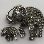 Vintage 925 Sterling Silver ELEPHANT & BABY PIN Authentic Marcasite‎ Gemstones Photo 0
