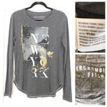Abercrombie & Fitch  New York T-Shirt Long Sleeve Photo 1