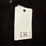 DR2 Daniel Rainn Belen Plisse Long Sleeve Top Blouse Women's Small Black Career Photo 6