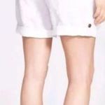 Eileen Fisher Women's White Organic Linen Cuffed Shorts Zip Fly Size 4 Photo 1