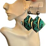 Nine West  diamond shape Geometric Green and Black drop Earrings lightweight Photo 1