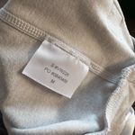 Vuori  Womens Halo Essential Hoodie Sweatshirt Lightweight Medium Light Grey Photo 4