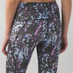 Lululemon All Sport Crop
Floral Sport Tranquil Blue Multi Photo 4