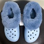 Crocs Blue Calcite Furever Crush Faux Fur Lined Slip On Unisex Shoes 6 8 New Photo 2