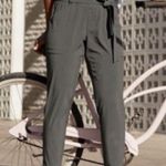 Athleta Skyline Pants Womens Size 2 XS Gray Grey Elastic Waist Stretch Belted Photo 0